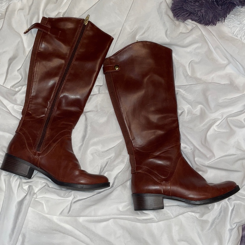Deep brown “Riding” style boots